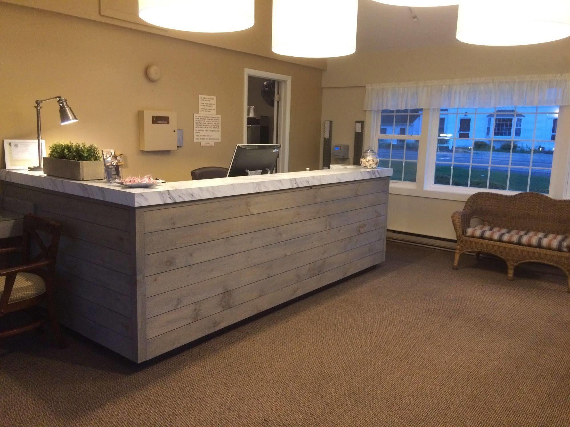 Holiday Hill Inn & Suites Dennisport Eksteriør billede